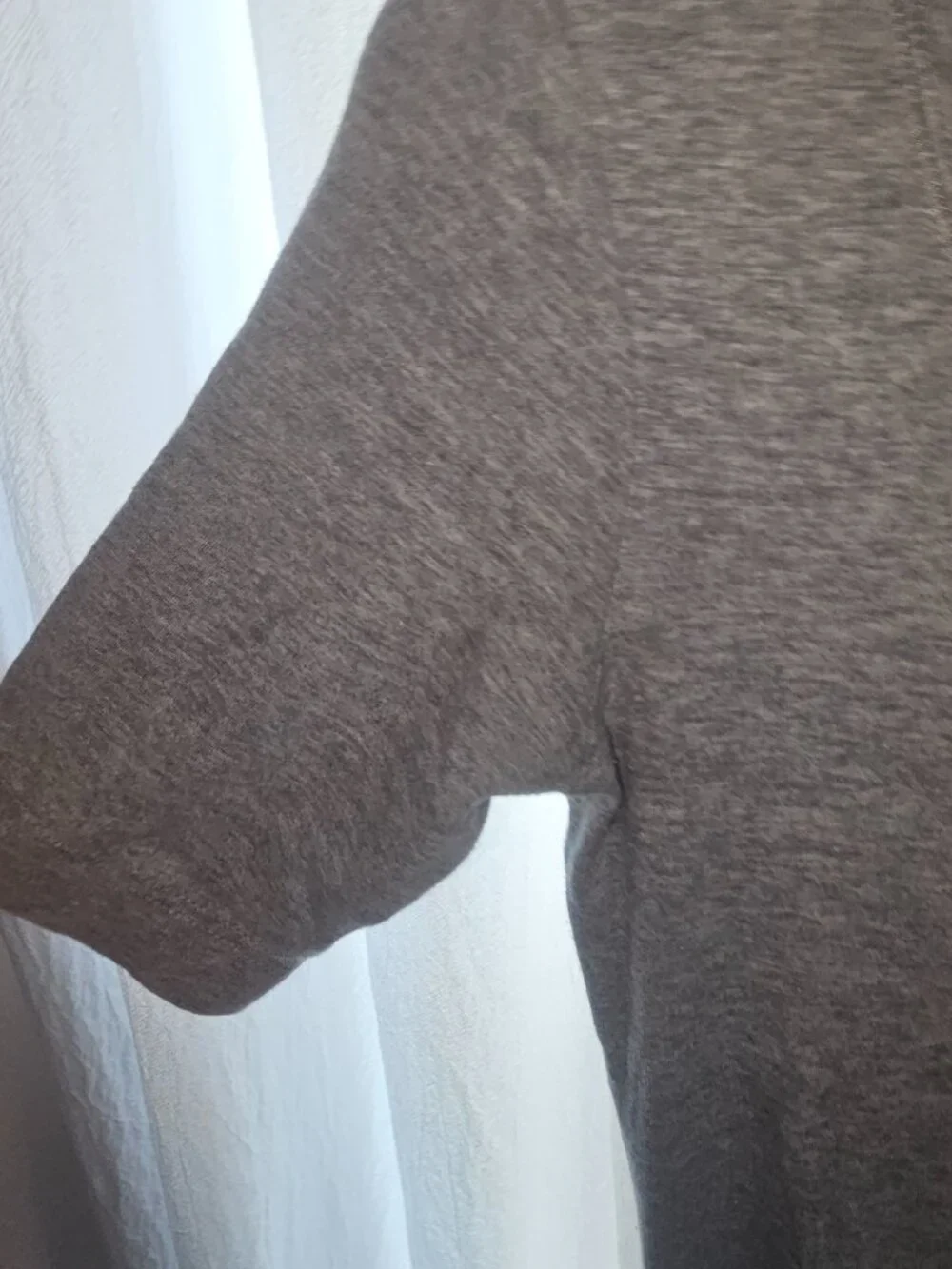 Moda International Gray V-Neck Longline Tunic Top S 100% Cotton